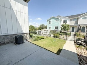 780 Stonebridge Dr in Longmont, CO - Building Photo - Building Photo