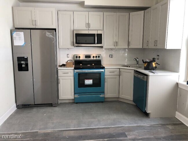 4015 Baring St in Philadelphia, PA - Building Photo - Building Photo