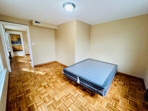 25 Holbrook St in Ansonia, CT - Foto de edificio - Building Photo