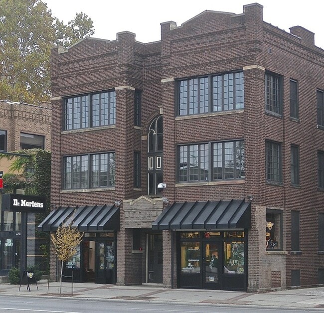 1764 N High St, Unit C in Columbus, OH - Building Photo - Building Photo