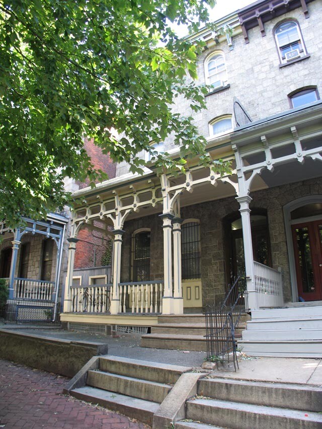 4022 Spruce St, Unit 3F in Philadelphia, PA - Foto de edificio - Building Photo
