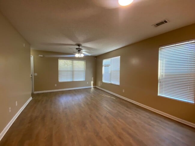 140 Bridgewater Way in Athens, GA - Building Photo - Building Photo