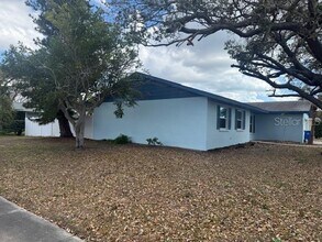 3401 50th St W in Bradenton, FL - Building Photo - Building Photo