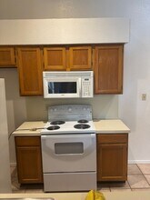 3000 Chautauqua Ave in Norman, OK - Building Photo - Building Photo