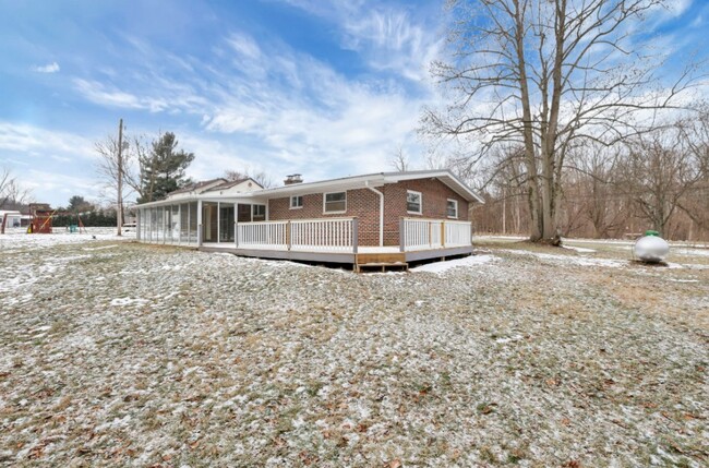 5840 Amanda Northern Rd in Carroll, OH - Building Photo - Building Photo