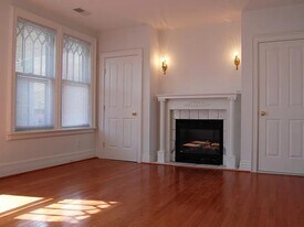 485 Elmwood Ave, Unit 5 in Buffalo, NY - Building Photo