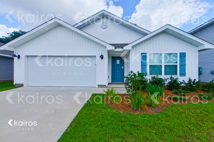 393 Monarch Ln in Pensacola, FL - Foto de edificio