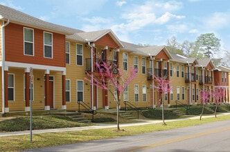 Villa Lucia, LLC in Tallahassee, FL - Building Photo - Interior Photo