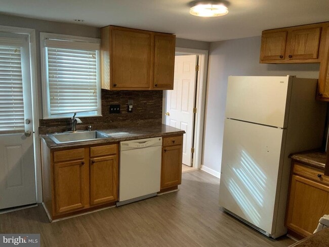 228 Orange St in Gloucester City, NJ - Building Photo - Building Photo