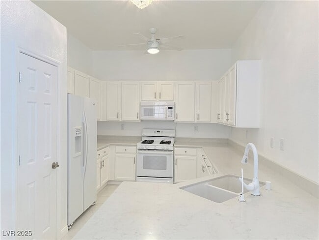 property at 519 Painted Cloud Pl
