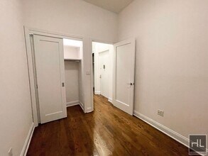 EAST 87 STREET in New York, NY - Building Photo - Building Photo