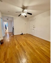 8 Egremont Rd, Unit R22 in Boston, MA - Building Photo