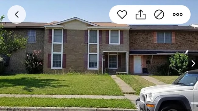 property at 2207 Montclair Dr