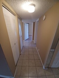 8020 Hampton Blvd, Unit 310 in North Lauderdale, FL - Building Photo - Building Photo