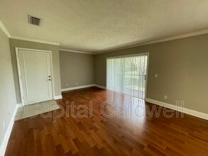 13686 Orange Sunset Dr in Tampa, FL - Building Photo - Building Photo