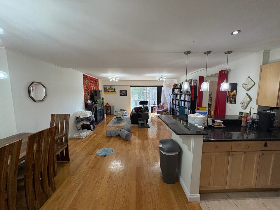 57 Broadlawn Park in Boston, MA - Building Photo