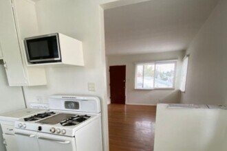 2210 24th St, Unit C in Santa Monica, CA - Foto de edificio - Building Photo