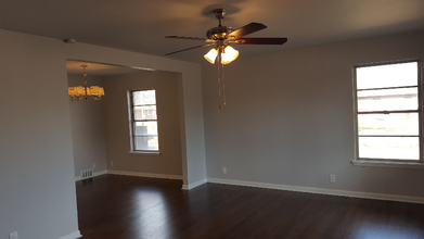 3301 Old Orchard Rd in Garland, TX - Building Photo - Building Photo