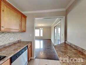 106 Buell Ct in Aurora, IL - Building Photo - Building Photo