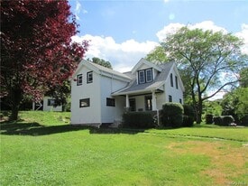 31 Upper Depew Ave in Nyack, NY - Building Photo