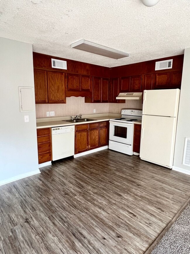 property at 411 Cambridge Cir