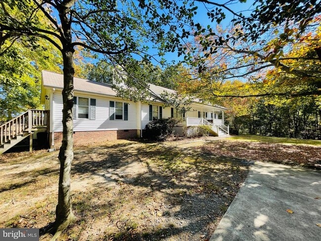 property at 112 Rockdale Rd