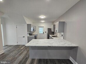 844 West Chester Pike in West Chester, PA - Foto de edificio - Building Photo