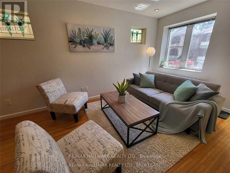 8 Bonfield Ave in Toronto, ON - Building Photo