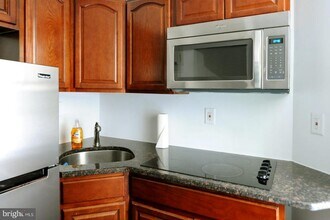 1107 N Lee St in Philadelphia, PA - Building Photo - Building Photo