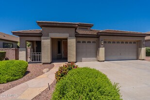1302 E Ebony Dr in Chandler, AZ - Building Photo