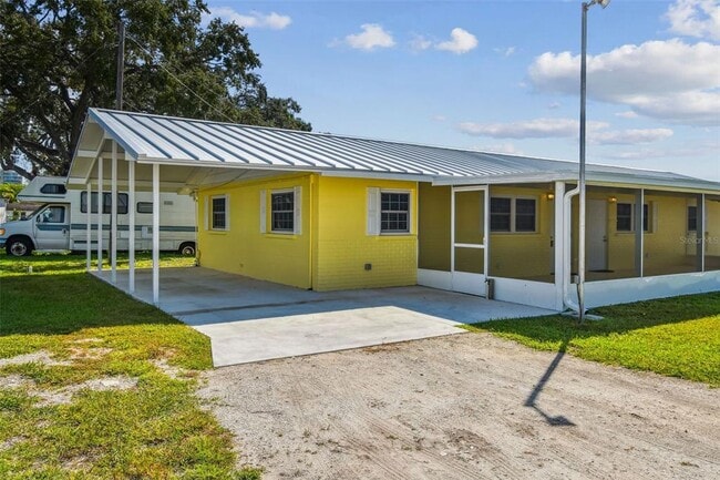 337 4th St W in Palmetto, FL - Building Photo - Building Photo