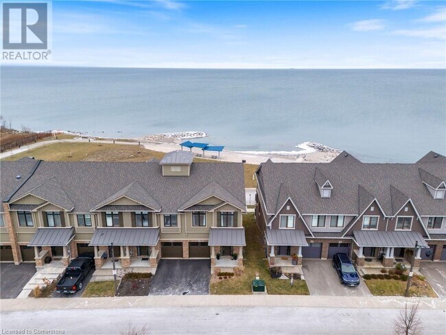 62 Waterview Ln in Grimsby, ON - Building Photo - Building Photo