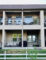 17570 Hwy 105 W in Montgomery, TX - Building Photo