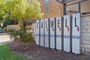 2205 N Lamar Blvd in Austin, TX - Building Photo