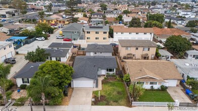 1133 Florida St in Imperial Beach, CA - Foto de edificio - Building Photo