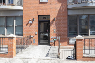 375 Baltic St in Brooklyn, NY - Building Photo - Building Photo