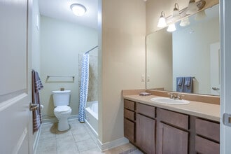 Village at Midtown in Mobile, AL - Building Photo - Building Photo