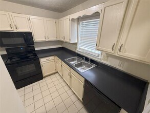 2902 Webb Bridge Rd in Alpharetta, GA - Building Photo - Building Photo