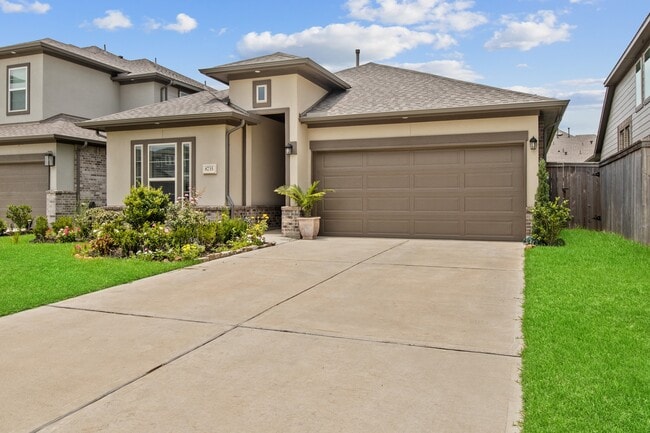 property at 8735 Morris Wds Dr