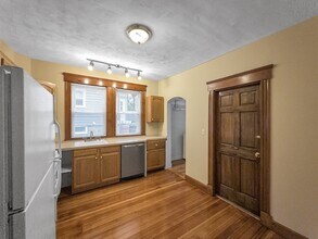 45 Montvale St, Unit 1 in Boston, MA - Building Photo - Building Photo