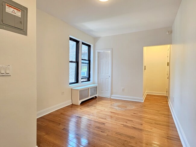 515 W 168th St in New York, NY - Building Photo - Building Photo