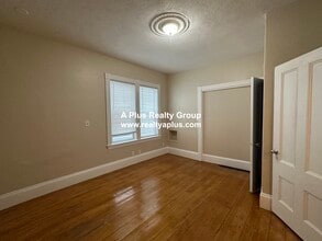 3243 Washington St, Unit #1 in Boston, MA - Building Photo - Building Photo
