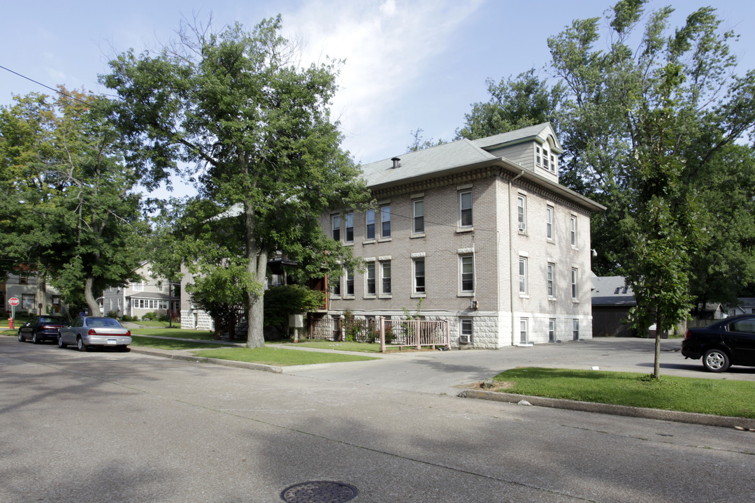 501 Green St in South Haven, MI - Foto de edificio