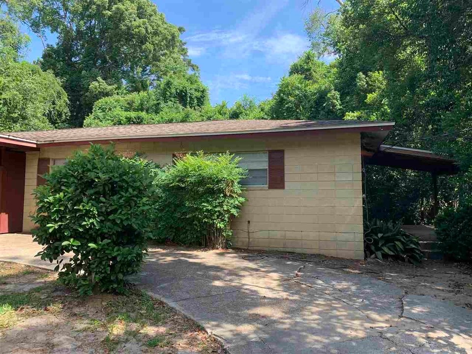 610 Mary Beth Ave in Tallahassee, FL - Building Photo
