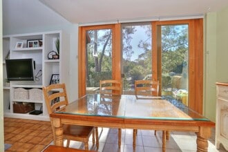 4711 Calle Reina in Santa Barbara, CA - Building Photo - Building Photo