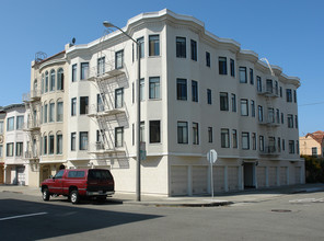 101 Capra Way in San Francisco, CA - Building Photo - Building Photo