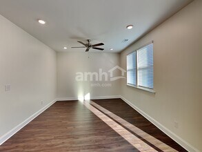 572 Rivermist Dr in Belmont, NC - Foto de edificio - Building Photo