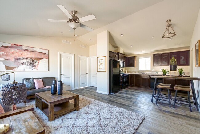 1841 C Ave in National City, CA - Building Photo - Building Photo