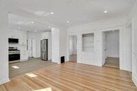 25 Magoun St, Unit 3 in Cambridge, MA - Foto de edificio - Building Photo