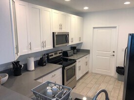 2362 SW 18th Ave in Fort Lauderdale, FL - Building Photo